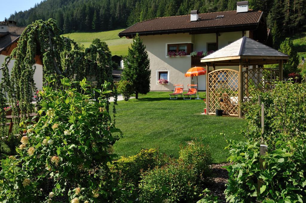 Apartment Suliva Santa Cristina Val Gardena Buitenkant foto